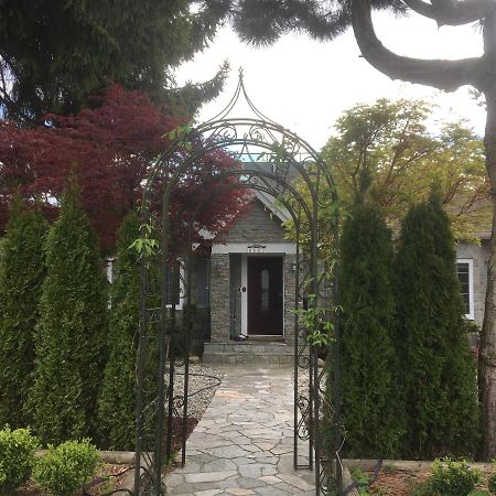 Lisa'S Home 本那比 外观 照片