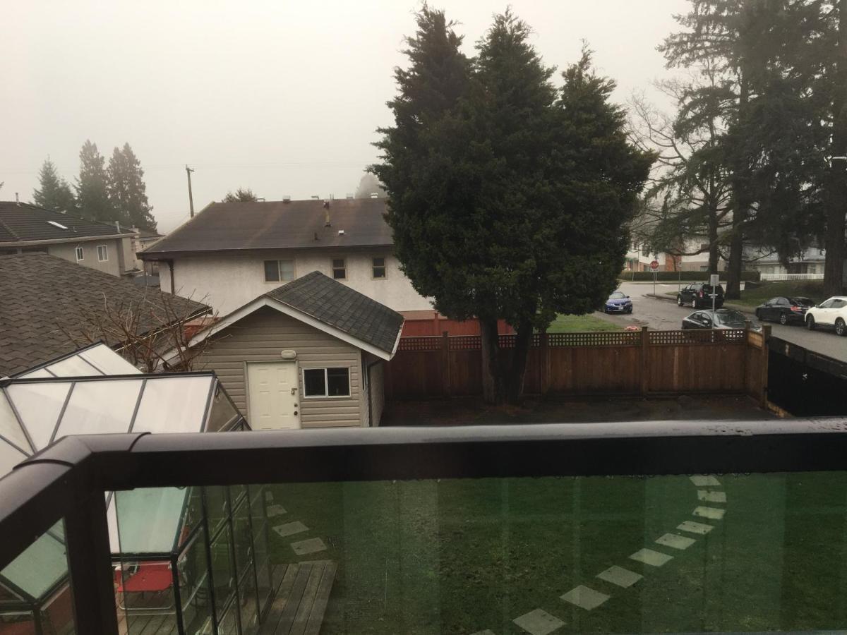Lisa'S Home 本那比 外观 照片