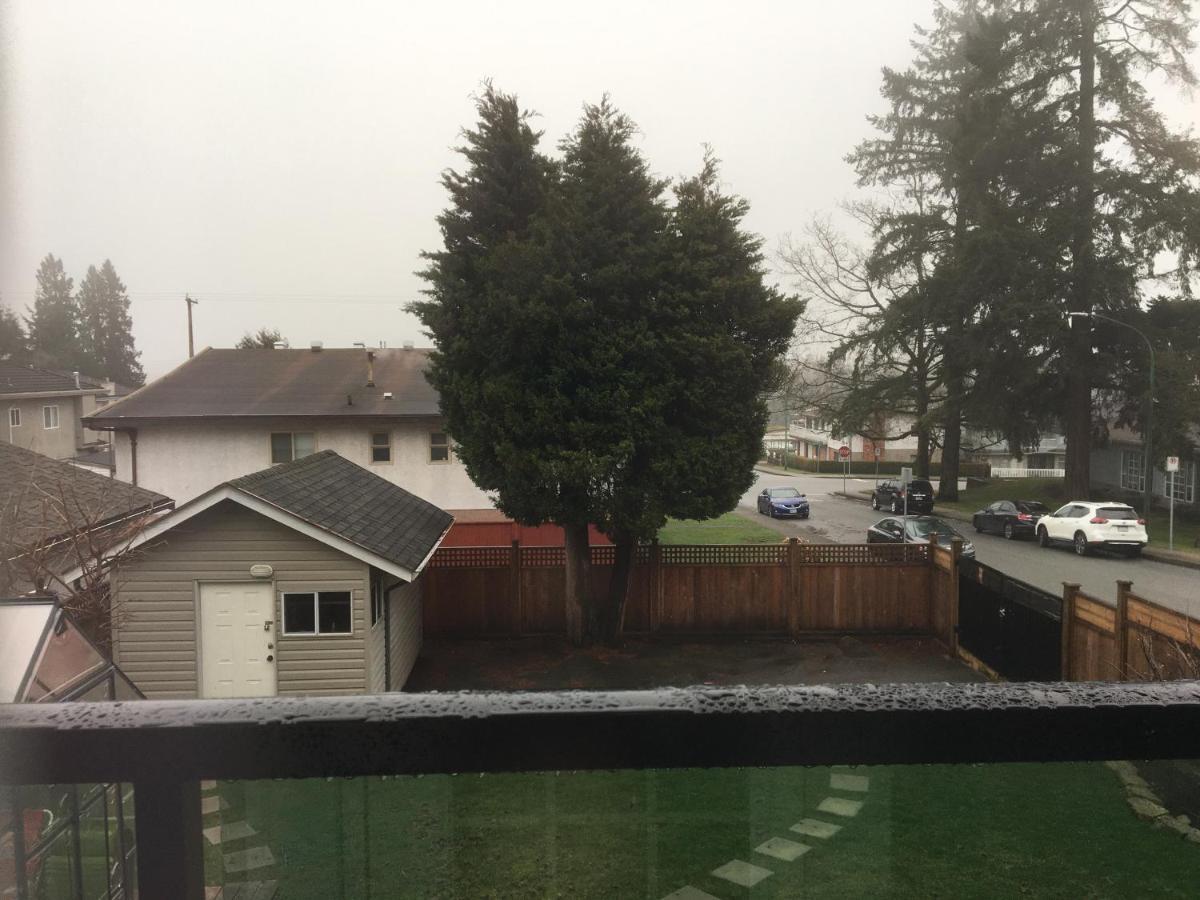 Lisa'S Home 本那比 外观 照片